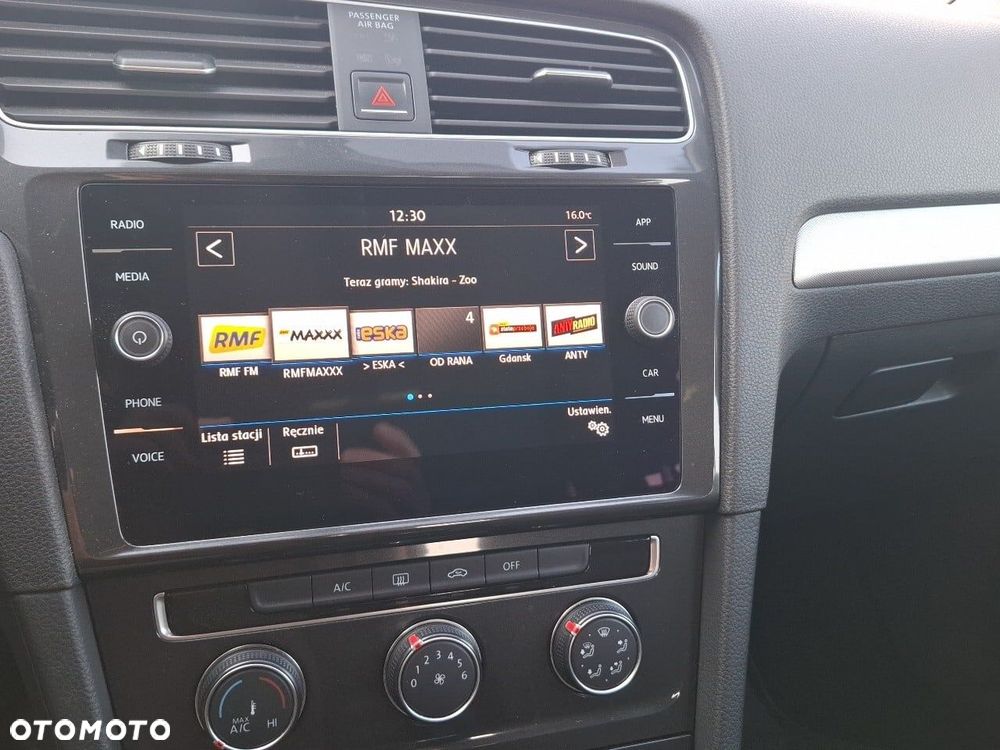 Volkswagen Golf 1.0 TSI BMT Trendline - 22