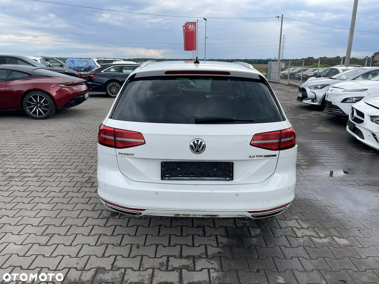 Volkswagen Passat 2.0 TDI Bi-Turbo BMT 4Mot Highline DSG - 3