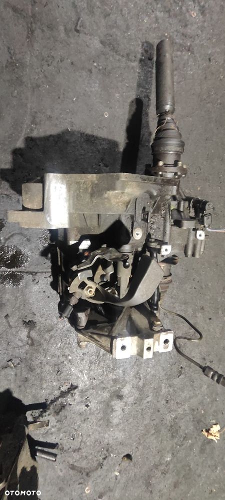 Skrzynia biegów VW Audi Octavia 1.8 T EVS - 1