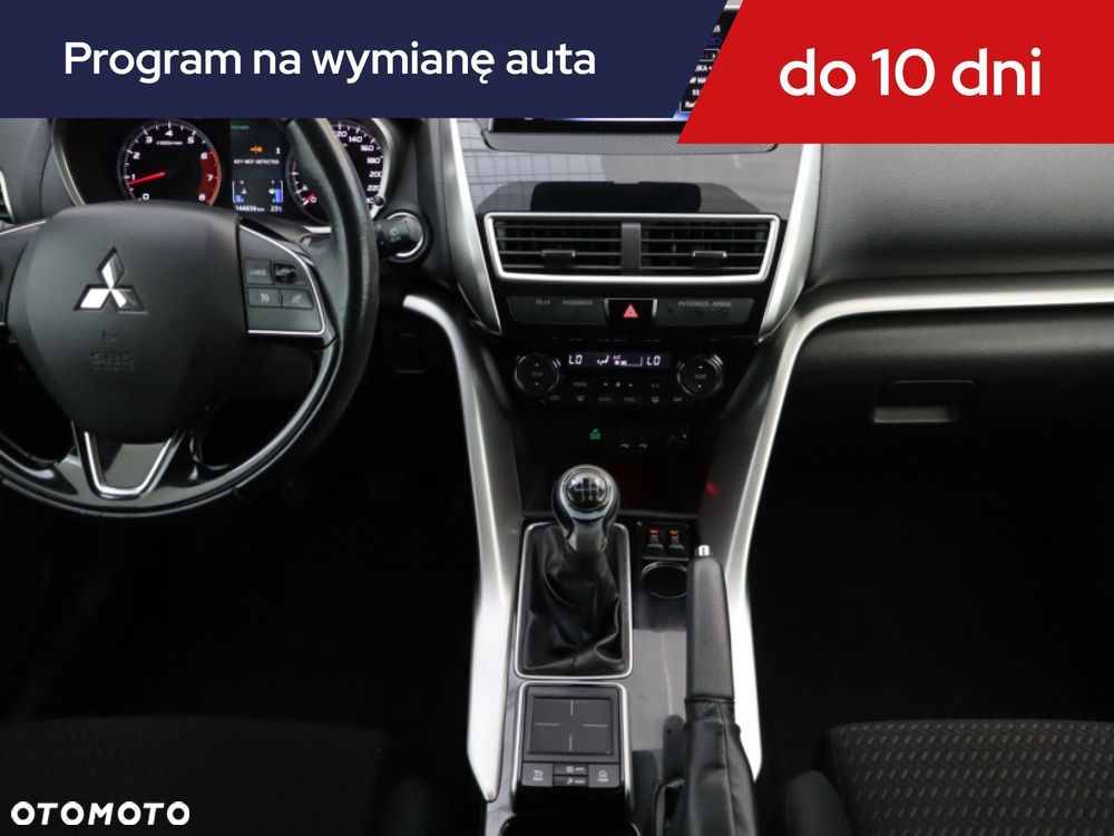 Mitsubishi Eclipse Cross - 14