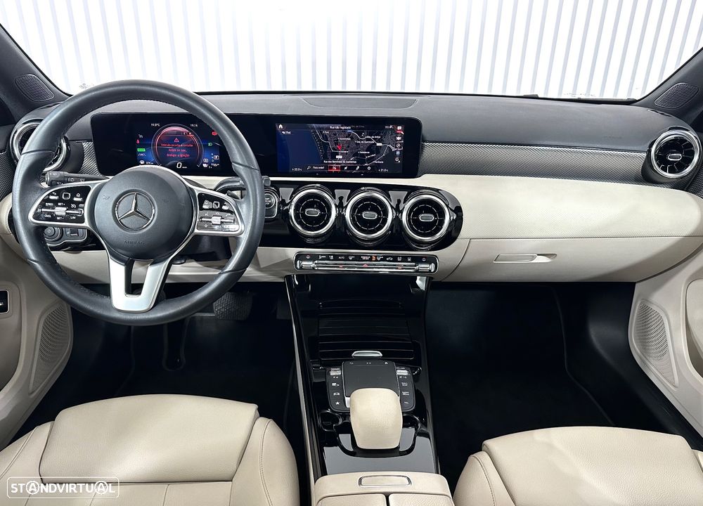 Mercedes-Benz A 250 e Progressive - 21