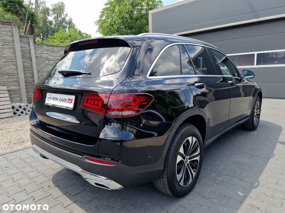 Mercedes-Benz GLC - 13