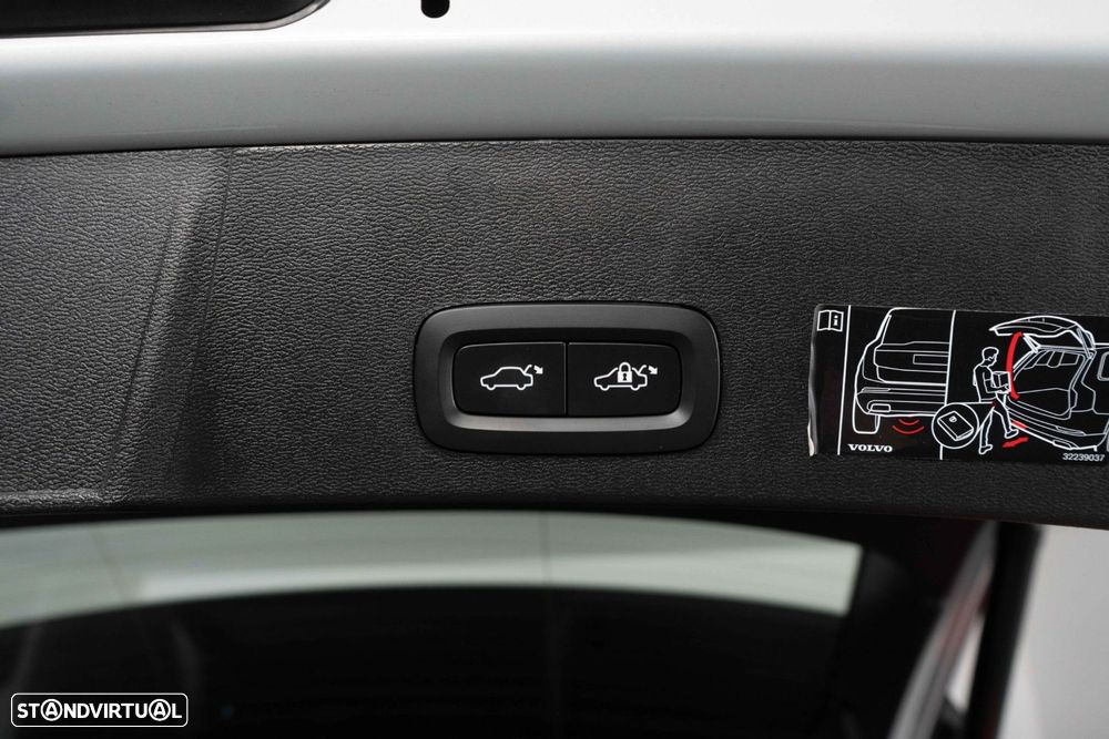 Volvo XC 40 1.5 T4 PHEV Inscription Expression - 24