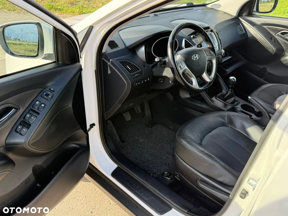 Hyundai ix35 2.0 CRDi Premium 4WD - 21