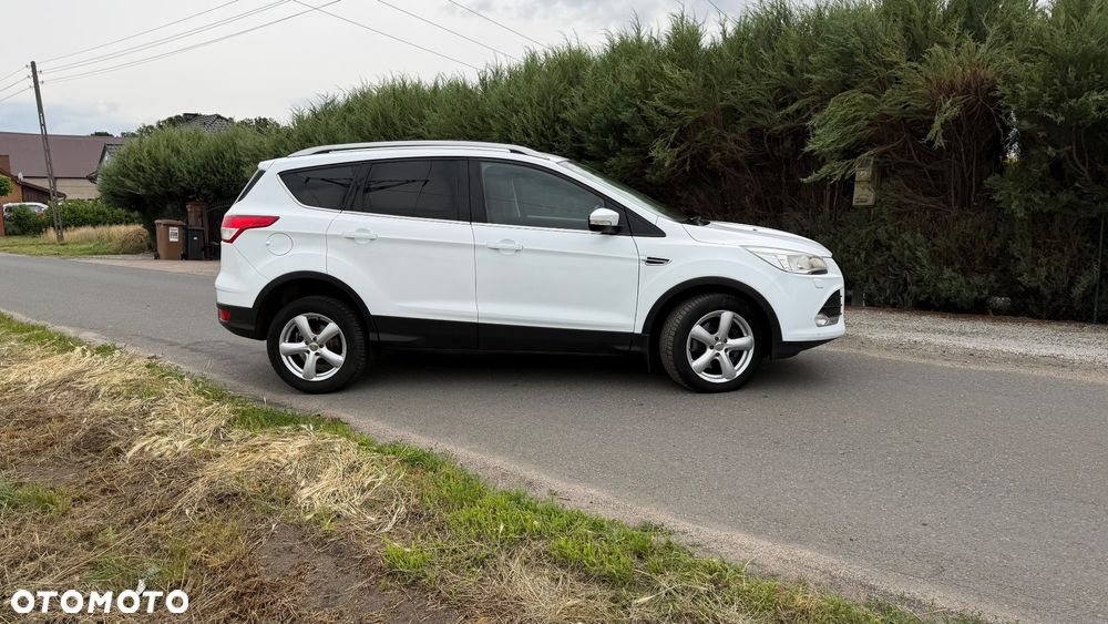 Ford Kuga - 21