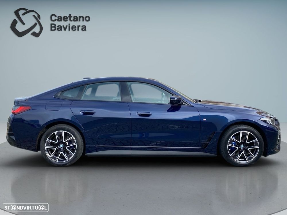 BMW i4 eDrive35 Pack Desportivo M - 24