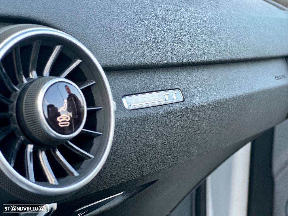 Audi TT Roadster 2.0 TFSi S-line - 34