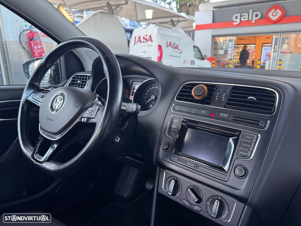 VW Polo 1.0 Confortline - 25