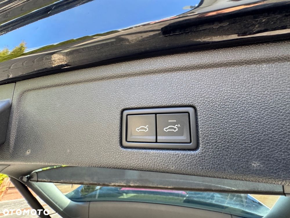 Volkswagen Touareg 3.0 V6 TDI SCR 4Mot Elegance - 36