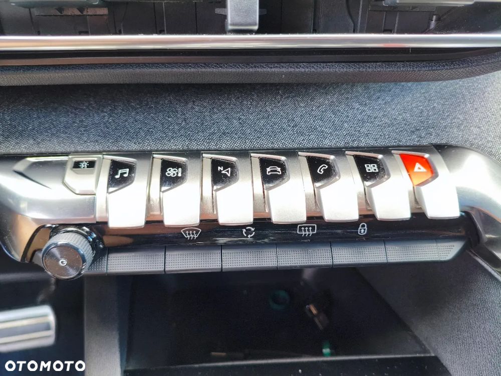 Peugeot 3008 PureTech 130 Stop & Start EAT6 Allure - 35
