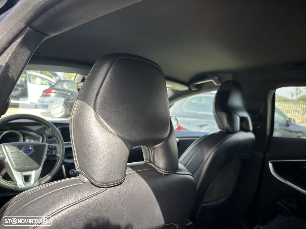 Volvo V40 2.0 D4 R-Design - 6