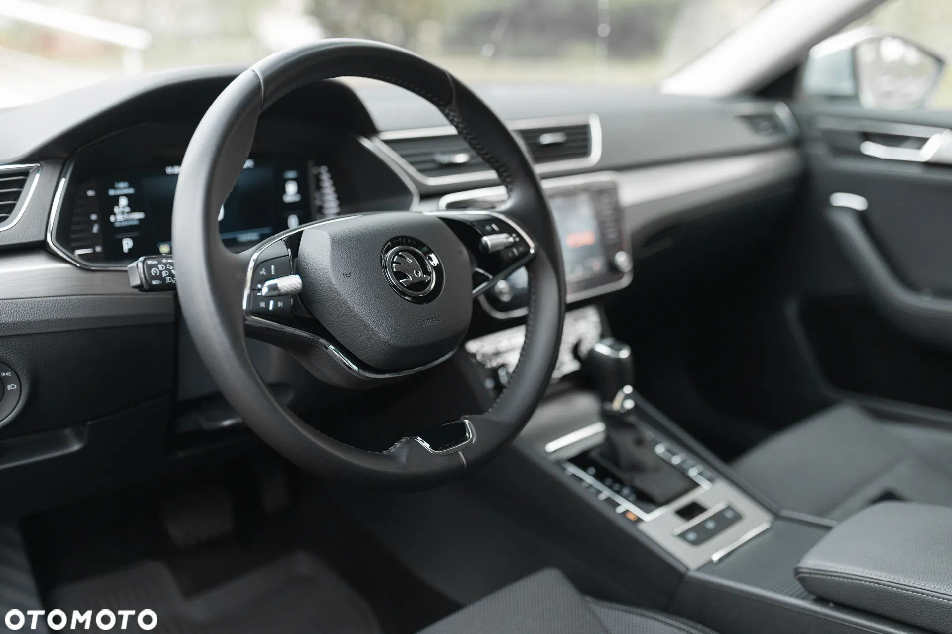 Skoda Superb 2.0 TDI SCR Style DSG - 19
