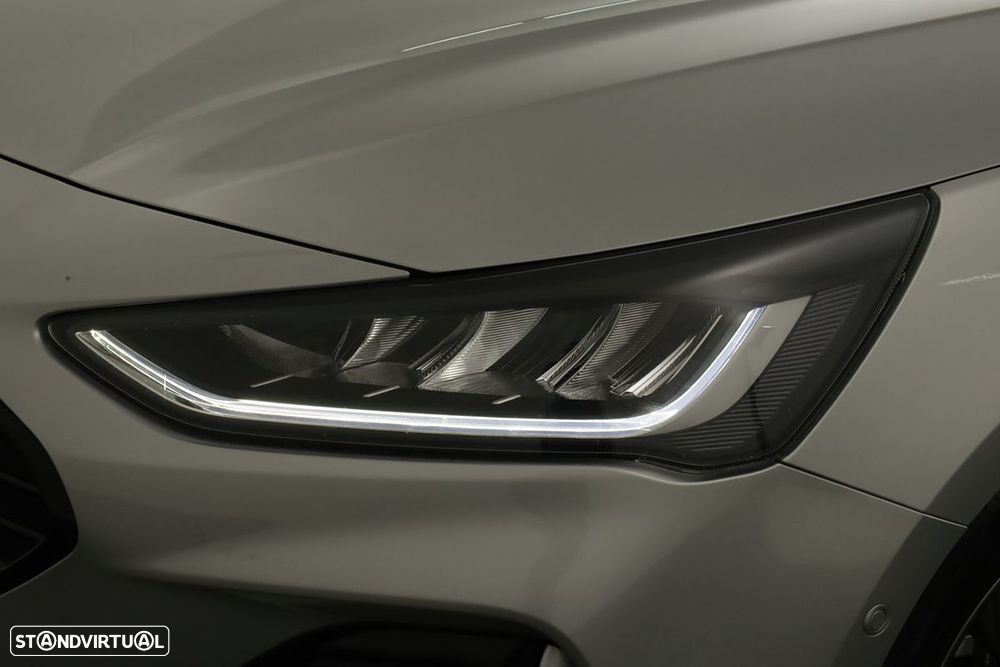 Ford Focus 1.0 EcoBoost MHEV ST-Line X Aut. - 6