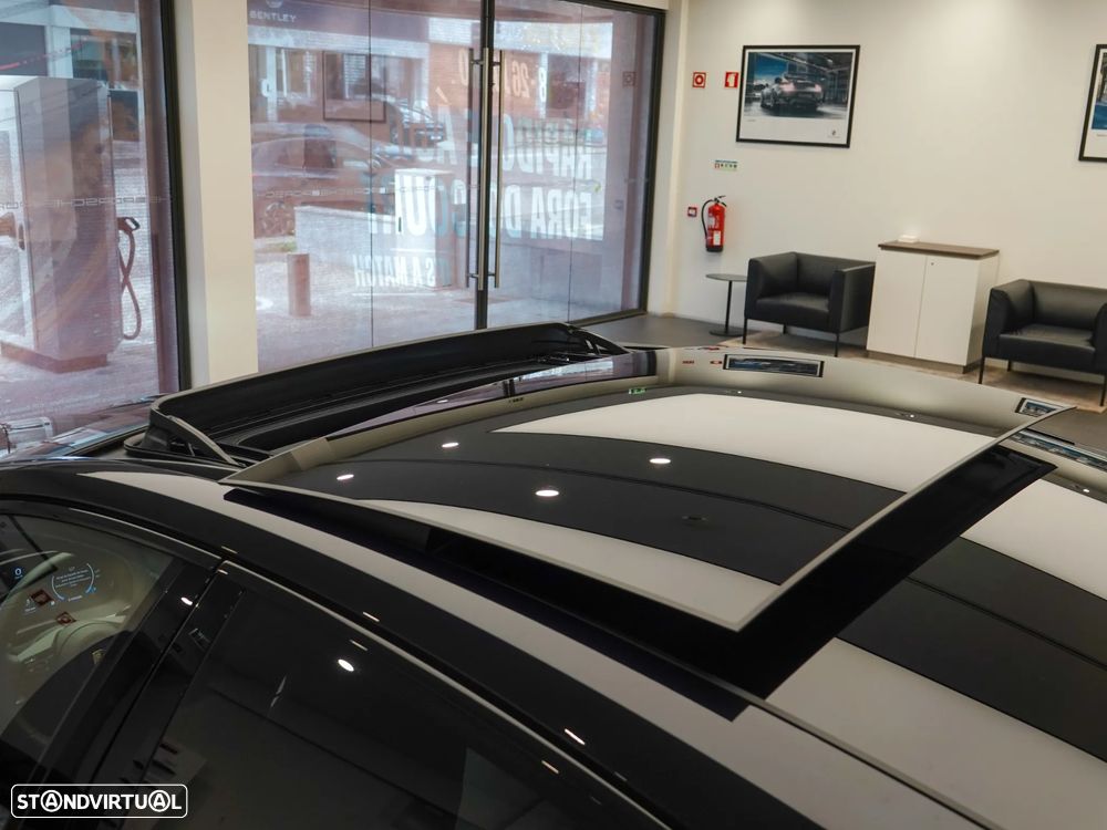 Porsche Panamera - 22