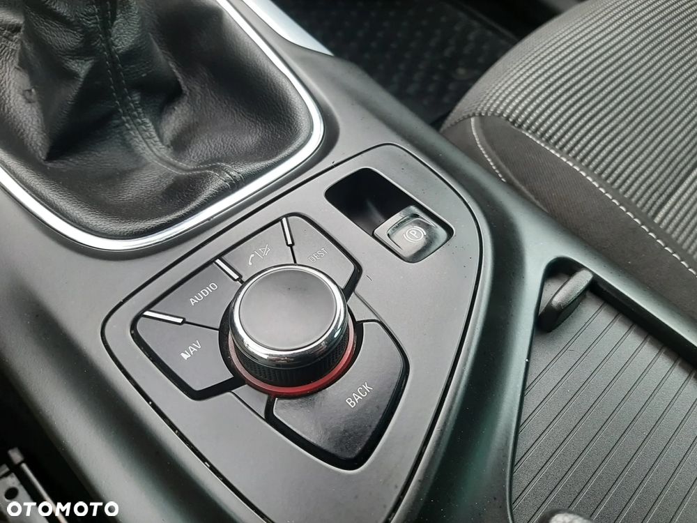 Opel Insignia 1.4 Turbo ecoFLEXStart/Stop Business Edition - 23