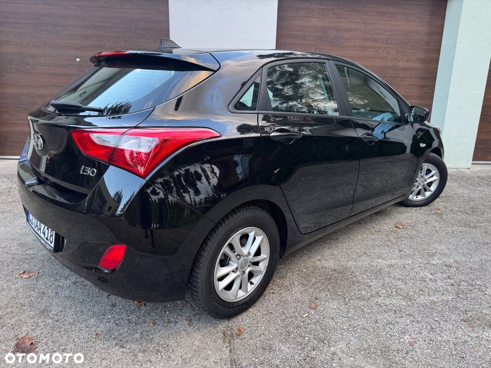 Hyundai i30 1.4 Classic - 10