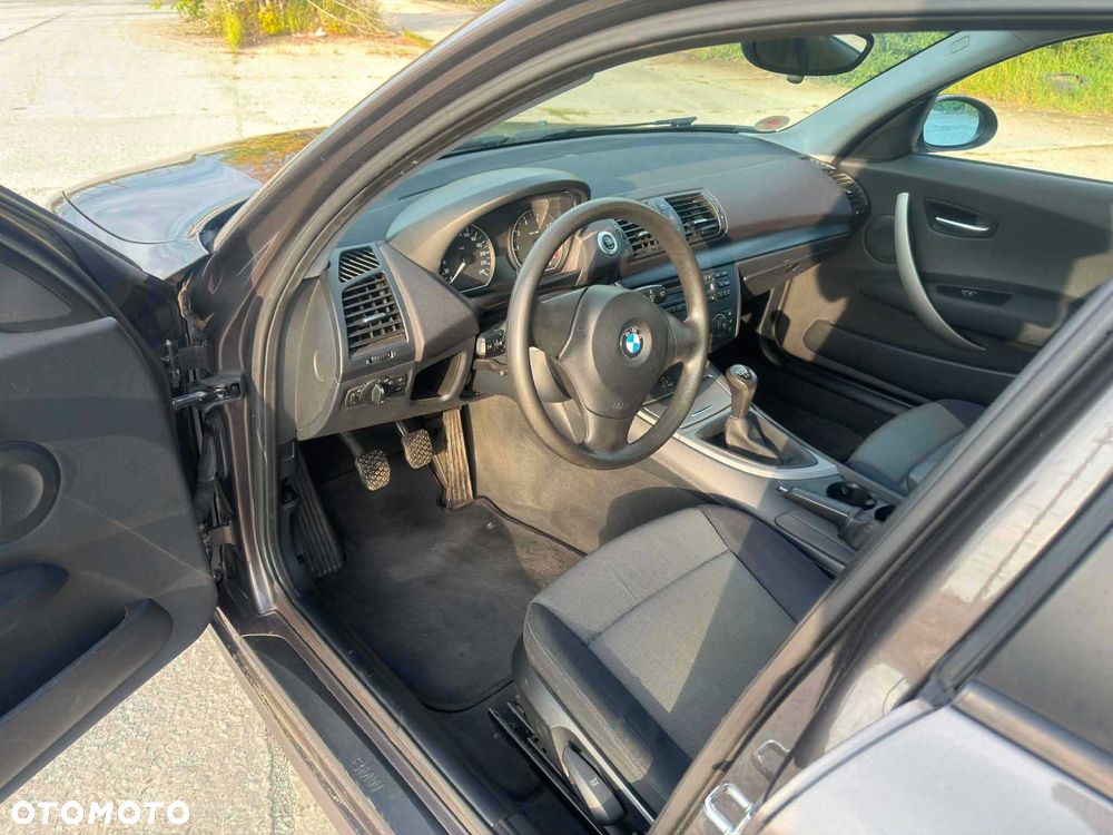 BMW 118I 2005 photo 5
