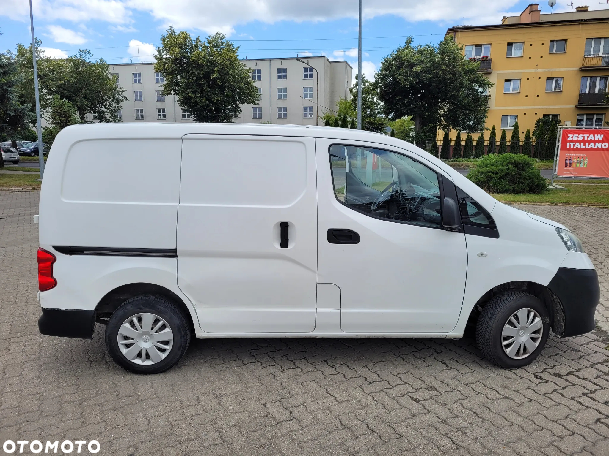Nissan nv200 - 2