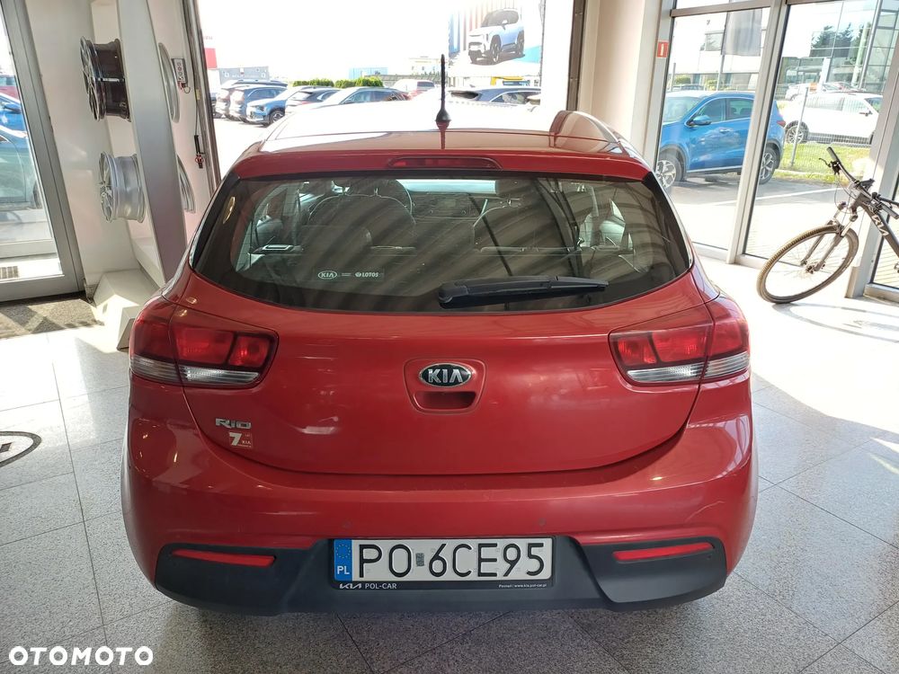 Kia Rio 1.4 M - 6