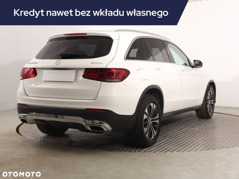 Mercedes-Benz GLC - 7