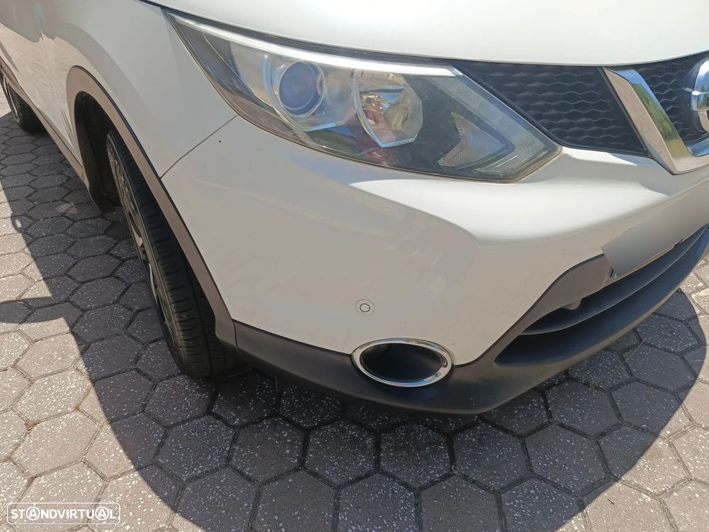 Nissan Qashqai 1.5 dCi N-Connecta - 6