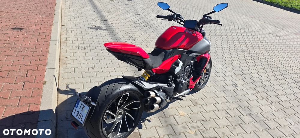 Ducati Diavel - 4
