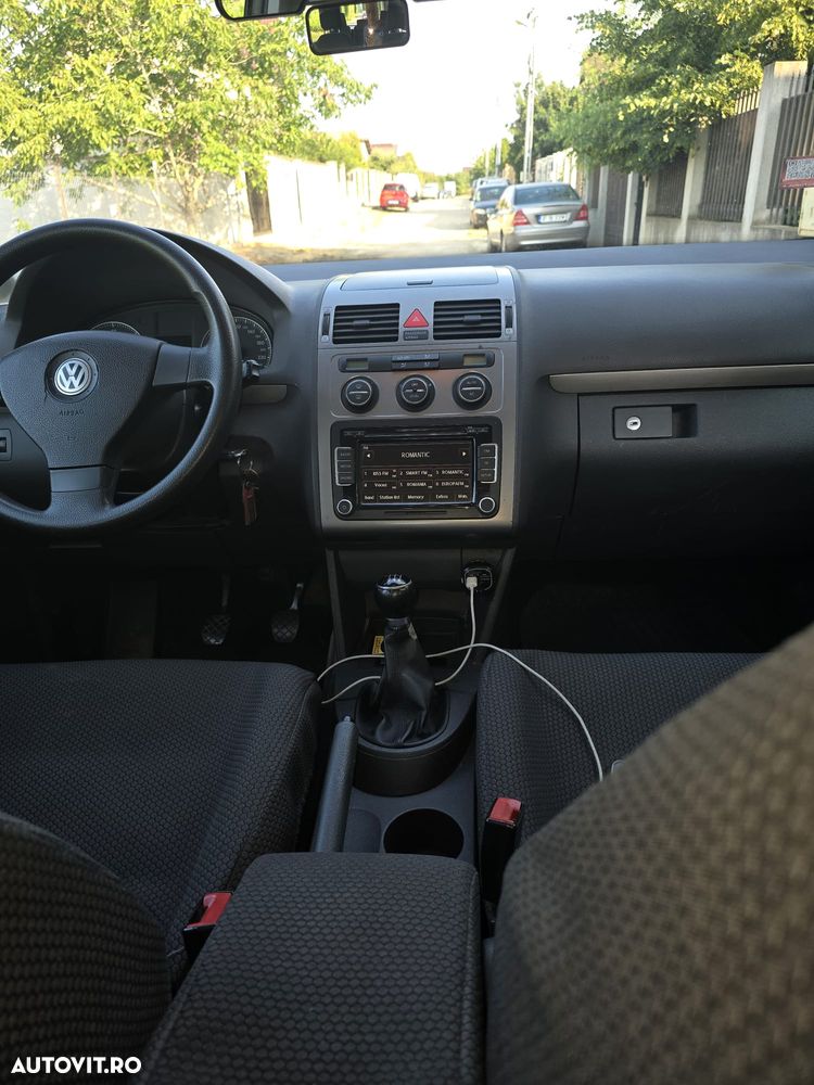 Volkswagen Touran 2.0 TDI Trendline - 8