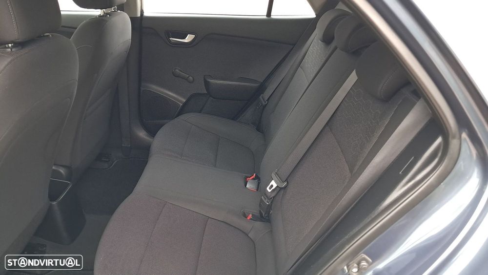 Kia Rio 1.4 CRDi 90 Platinum Edition - 21