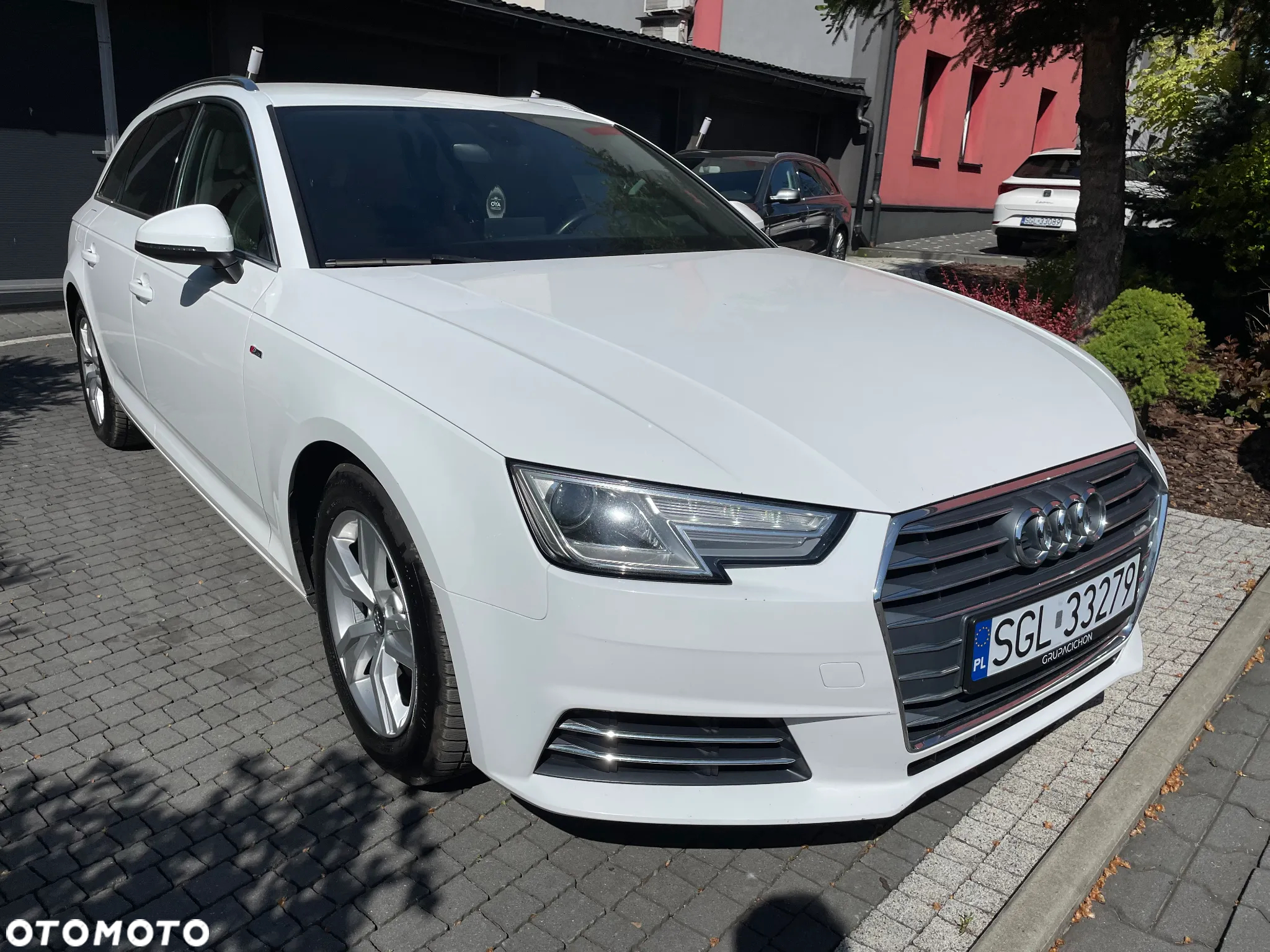 Audi A4 Avant 2.0 TDI ultra S tronic sport - 2