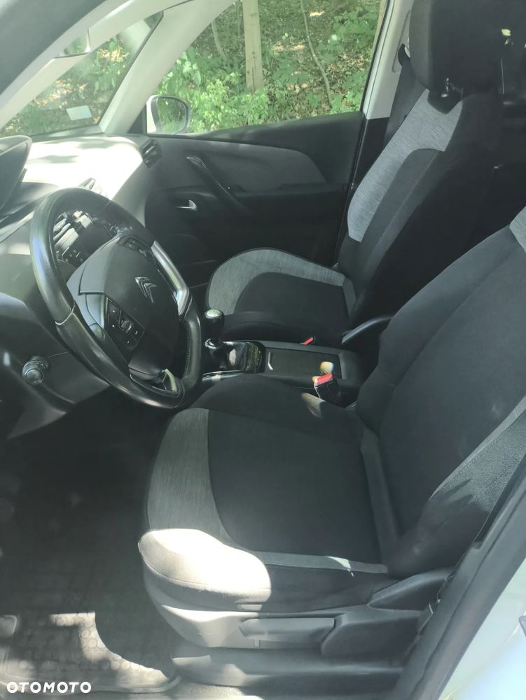 Citroën C4 Picasso 1.6 HDi Seduction - 10
