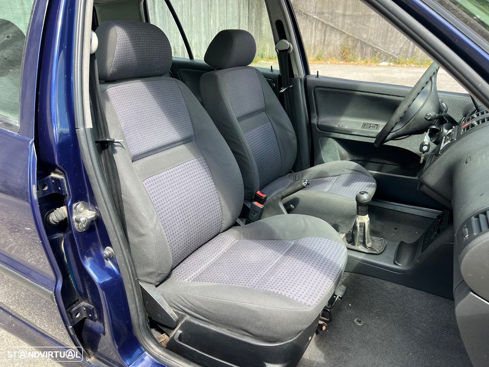 VW Polo 1.0 Conceptline - 17