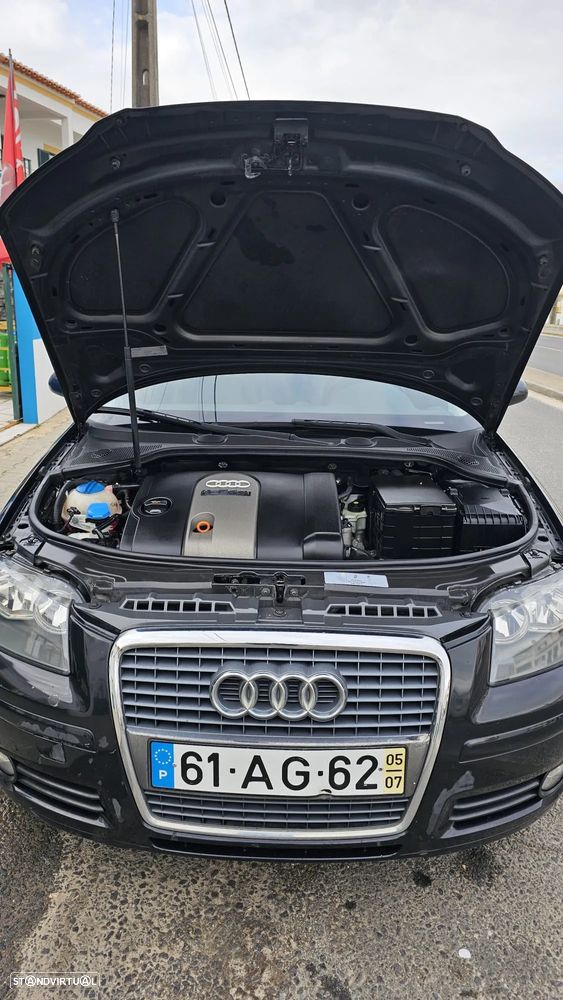 Audi A3 Sportback 1.6 FSi - 11