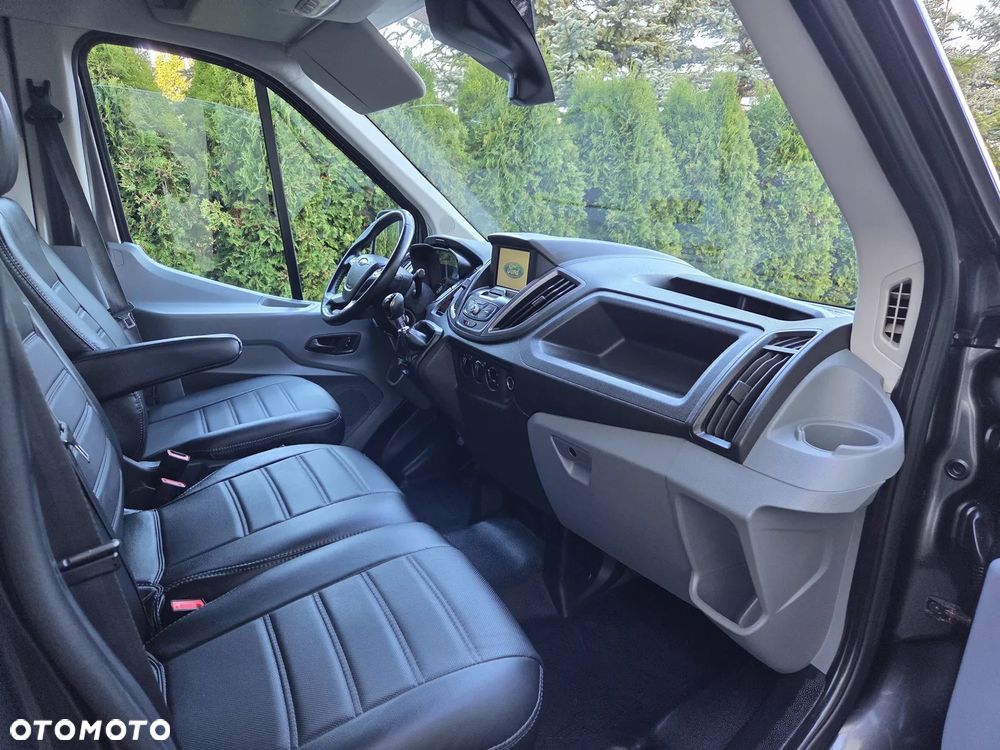 Ford Transit - 23