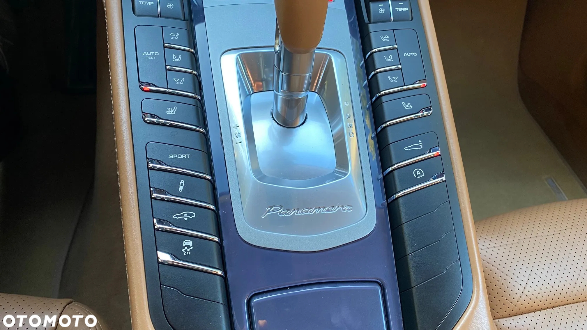 Porsche Panamera Diesel Platinum Edition - 15
