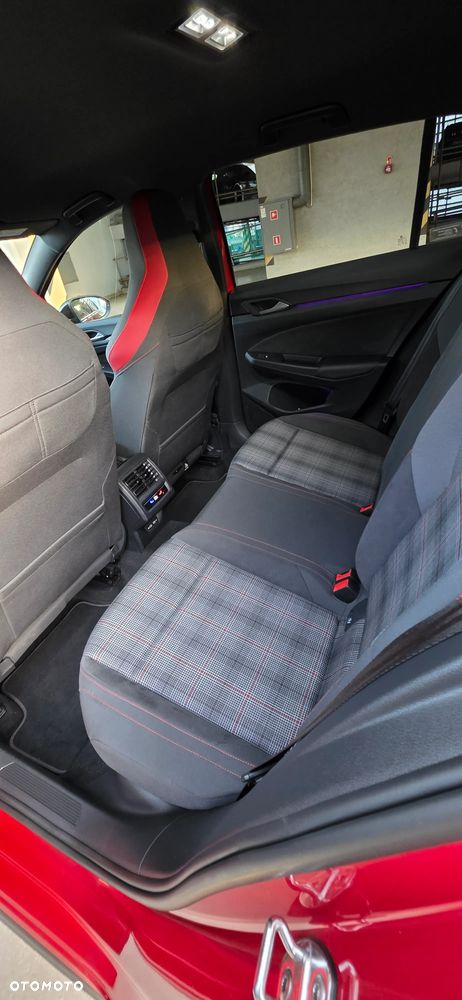 Volkswagen Golf - 17