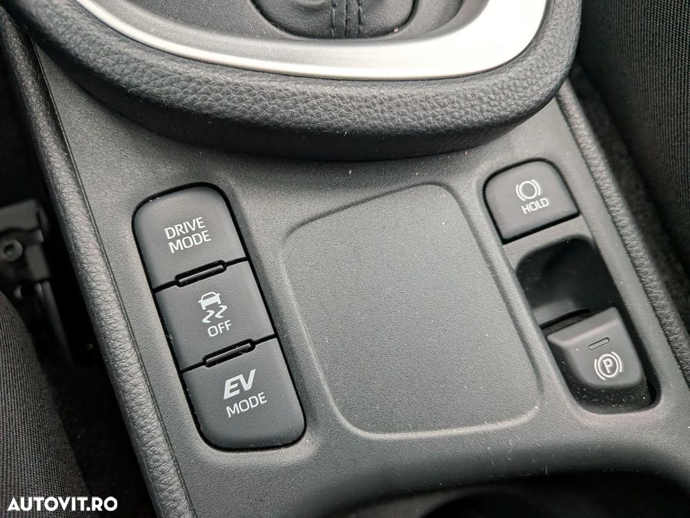 Toyota Yaris Cross 1.5 VVT-i HSD 116 4x2 HEV Business - 10