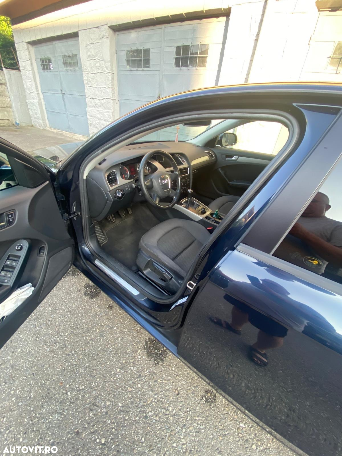 Audi A4 2.0 TDI B8 - 5