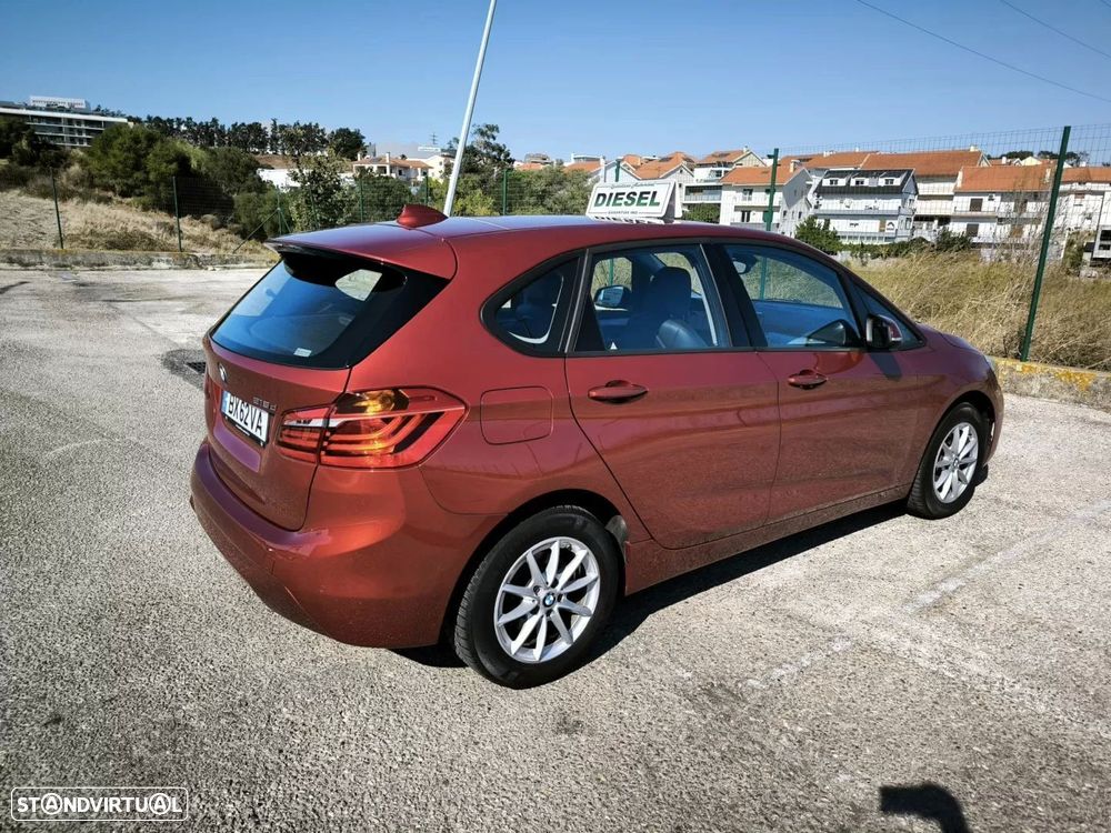 BMW 216 Active Tourer d Line Luxury - 12