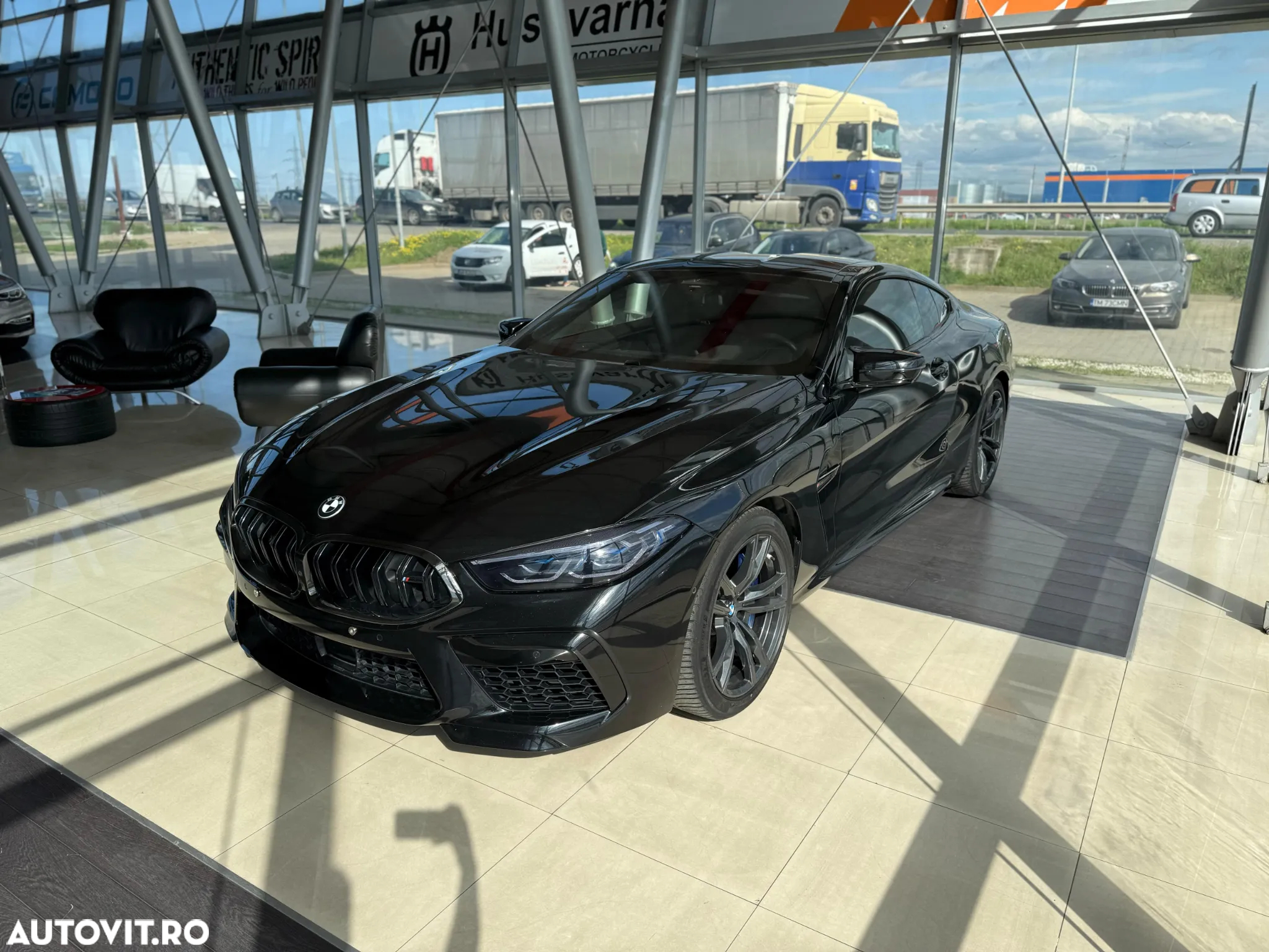 BMW M8 Competition - 2