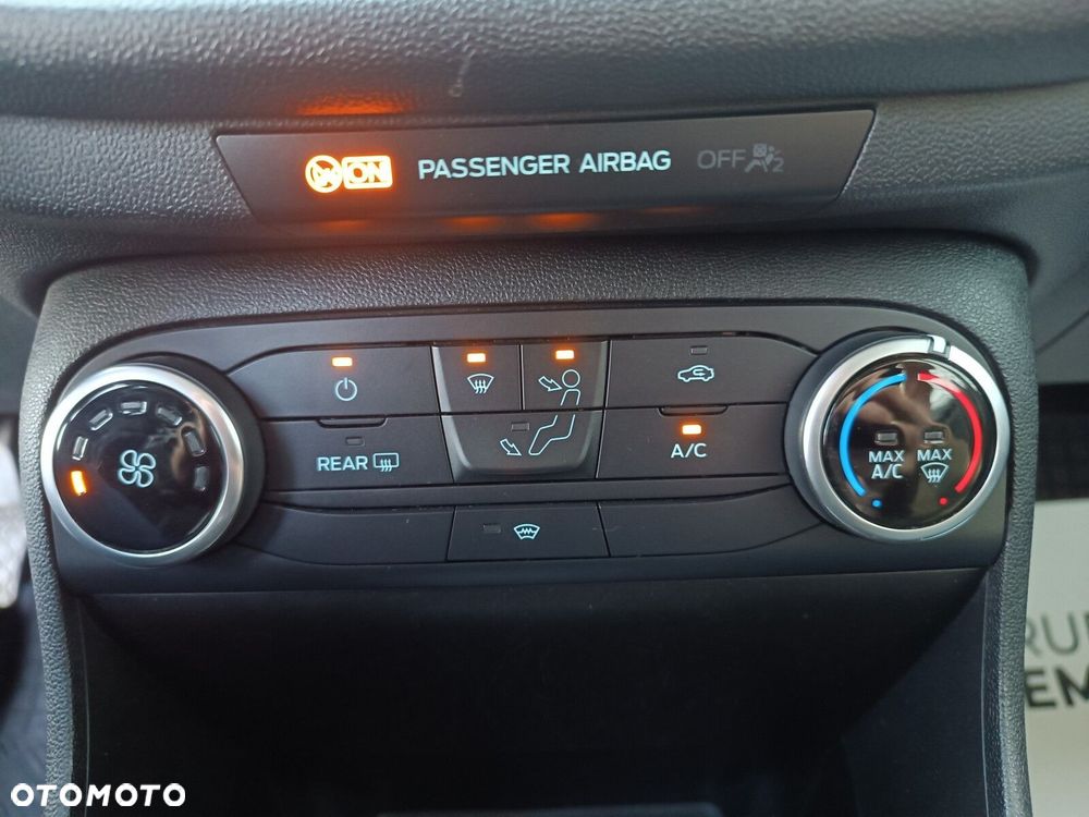 Ford Fiesta 1.1 Trend - 22