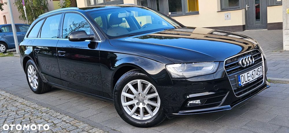 Audi A4 Avant 2.0 TDI DPF multitronic Attraction - 2