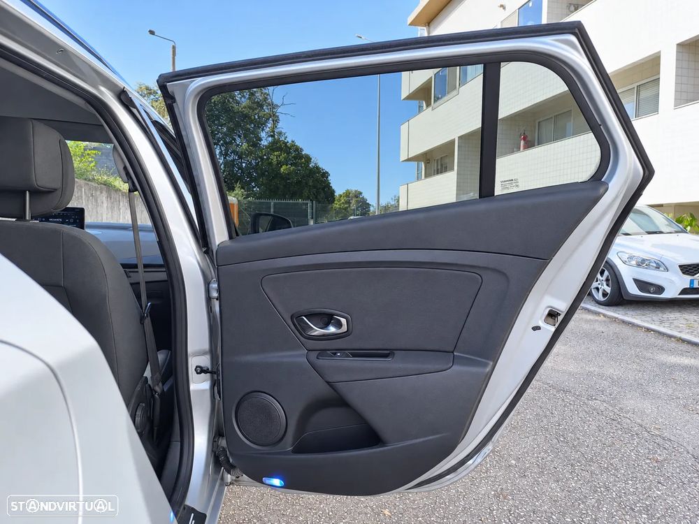 Renault Mégane Sport Tourer ENERGY dCi 110 Start & Stopp Dynamique - 40