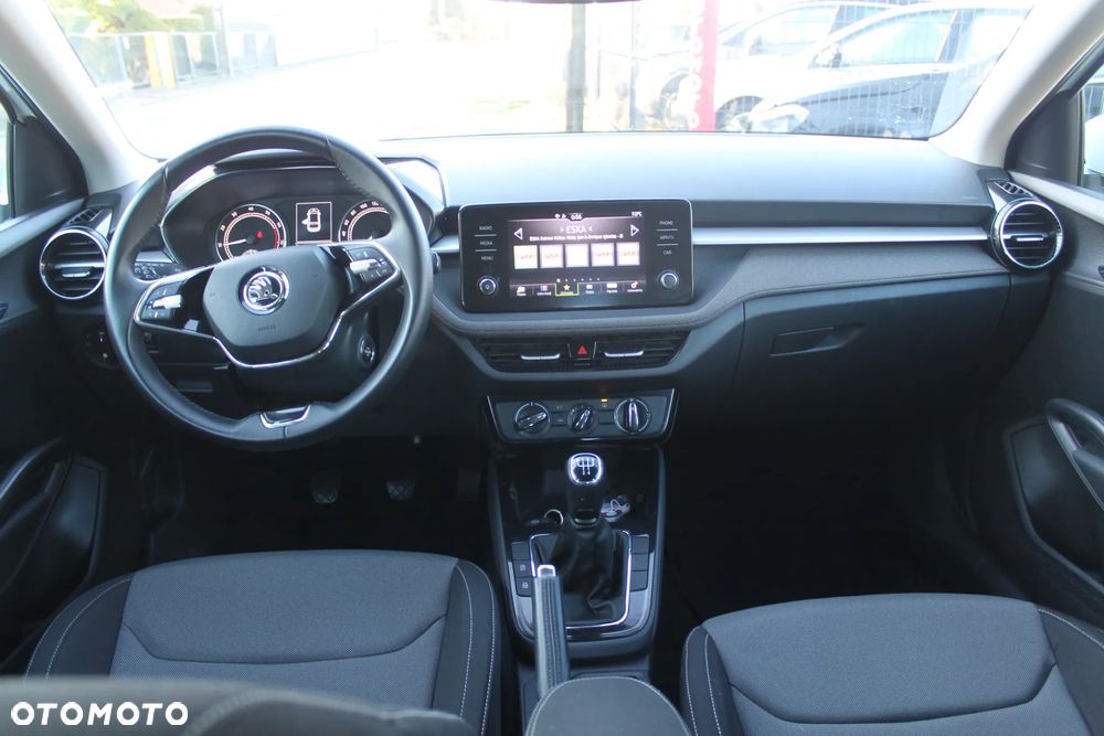 Skoda Fabia - 11