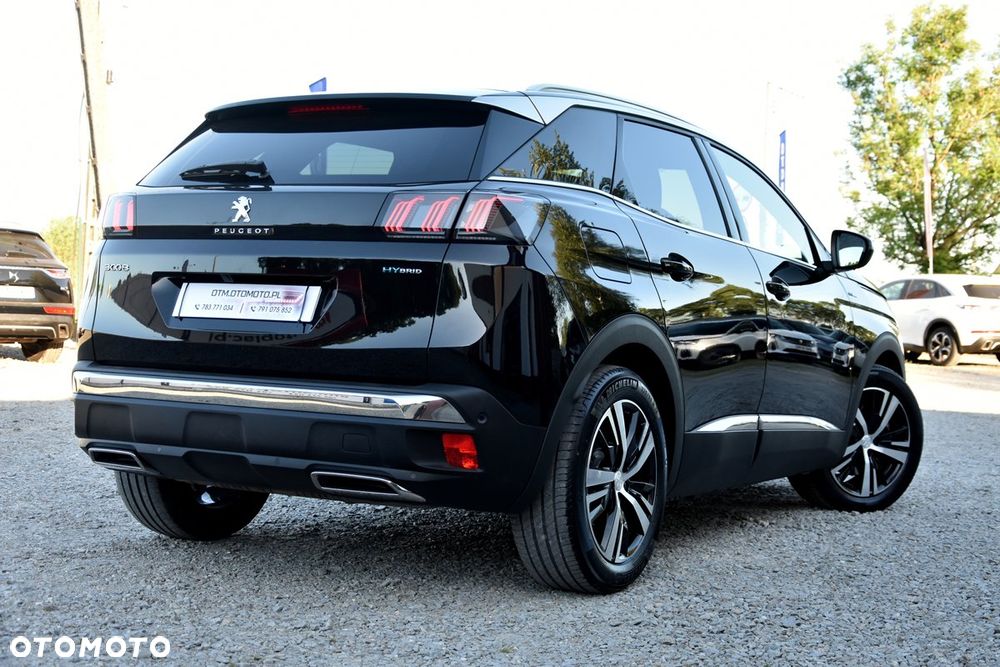 Peugeot 3008 1.6 PureTech HYbrid GT Line S&S EAT8 - 11