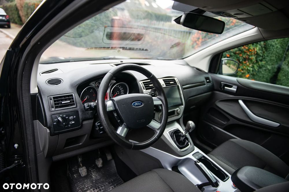 Ford Kuga 2.0 TDCi 4x4 Titanium - 19