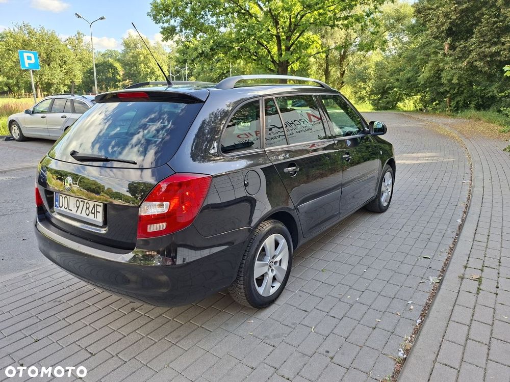 Skoda Fabia 1.2 TSI Classic - 6