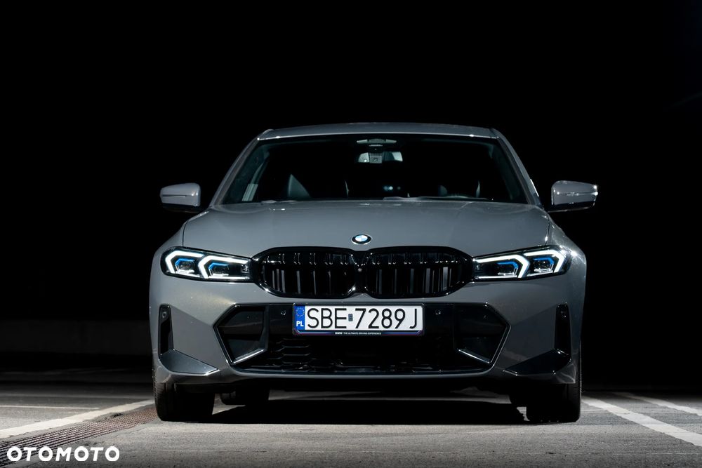 BMW Seria 3 330i xDrive M Sport - 6