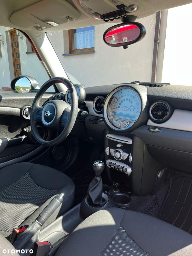 MINI ONE Standard - 13