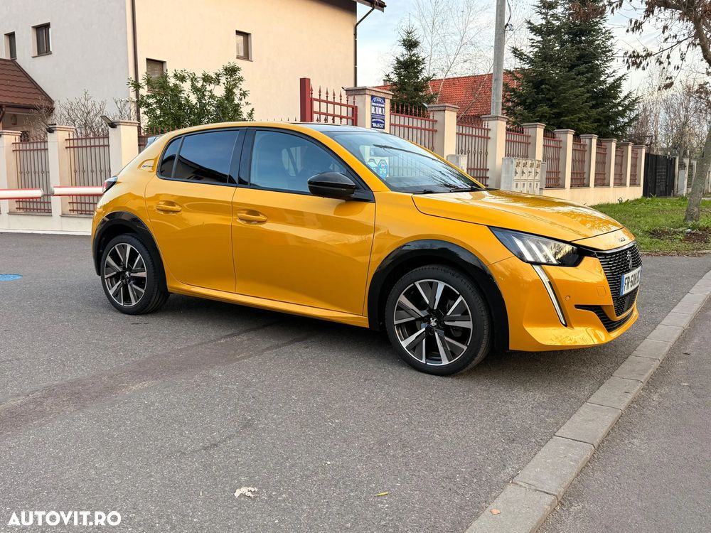 Peugeot 208 1.2 L PureTech STT GT Pack - 10