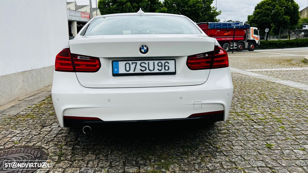 BMW 320 d Pack M - 10